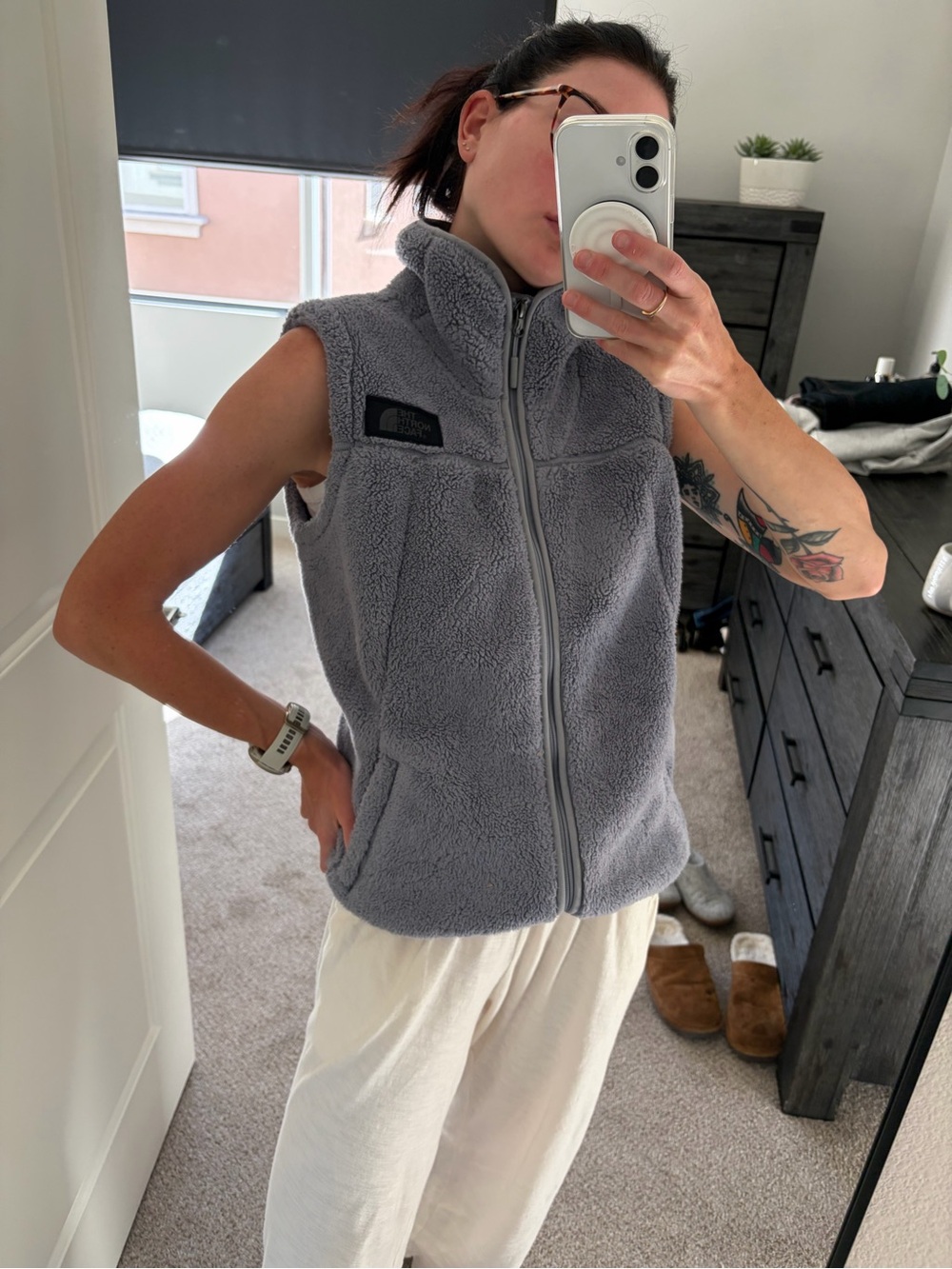 The North Face Light Gray Teddy Fleece Vest - Sleeveless Zip